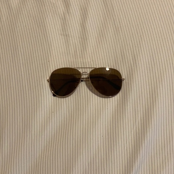 Accessories - Aviator Sunglasses